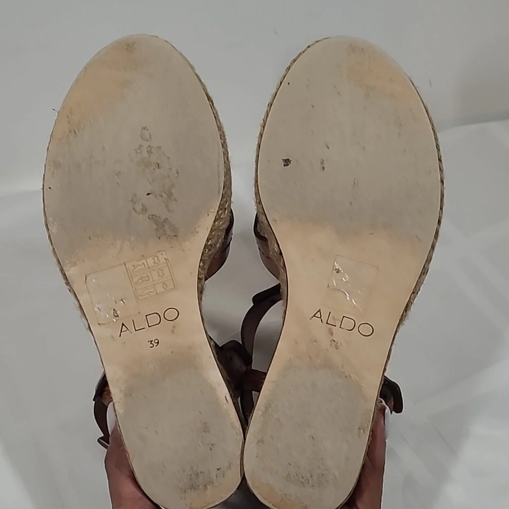 Aldo Women's Wedge Heel Sandal - Picture 8 of 8